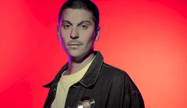 Santi Celli presenta